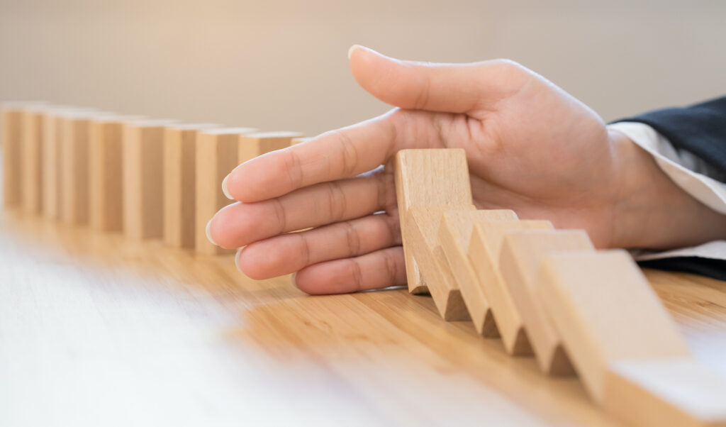 چطور می‌توان الگوی خودسرزنشی را شناسایی و اصلاح کرد؟